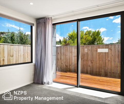 208 B Surrey Street, Saint Clair - Photo 1