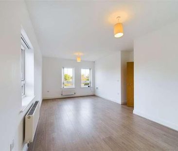 Regatta Place, Kingfisher Drive, Maidenhead, Berkshire, SL6 - Photo 2