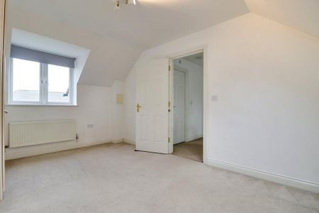 4 bedroom detached house to rent - Photo 4