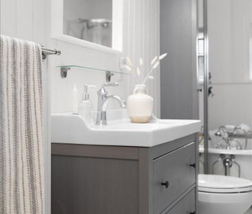 For Lease - 40 Emerald Street, Hamilton, Ontario - Photo 2