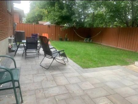 10 Sanford Crescent #Bsmt 1 - Photo 4