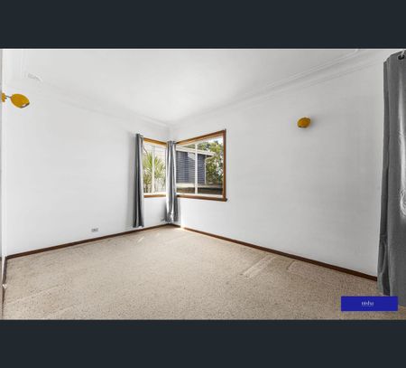37 Joslin Street, Kotara, NSW 2289 - Photo 4