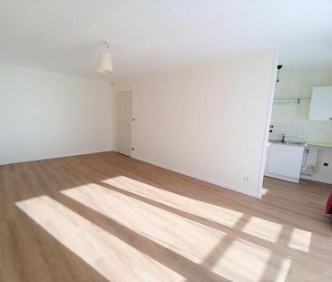 Location Appartement 1 pièce 32m² LILLE 59000 - Photo 5