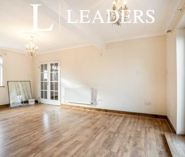 3 bedroom house to rent The Green, Long Whatton, Loughborough, LE12 - Photo 2