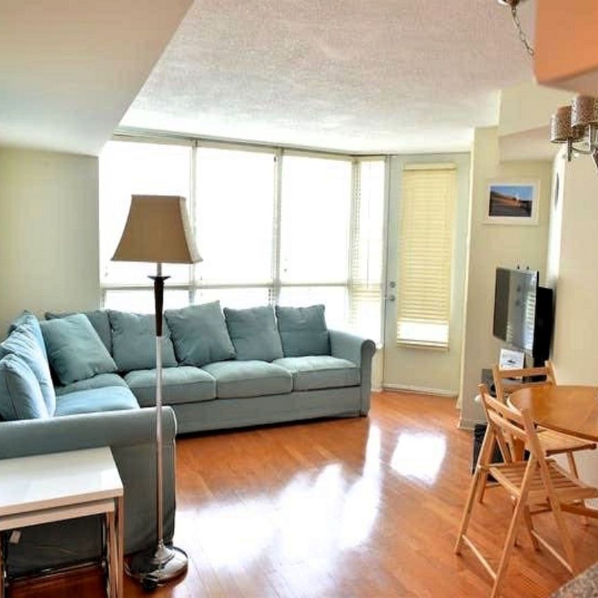 For Lease - 228 Queens Quay Unit# 206, Toronto, Ontario - Photo 1