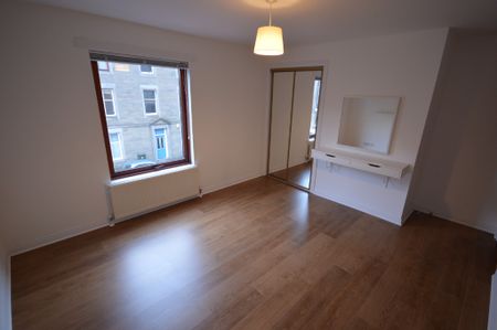 12 Gowrie Street, West End, Dundee - Photo 4