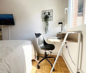 Calle Pedro Heredia, Madrid, Community of Madrid 28028 - Photo 1