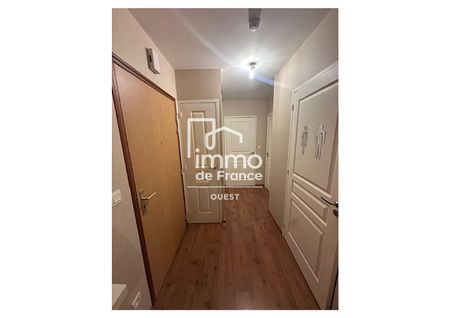 Location Appartement 2 pièces 47m² - Photo 2