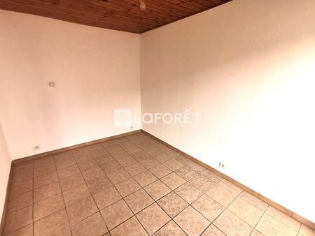 Apartment - Photo 2