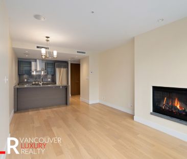 Condo in Downtown Vancouver, BC - Photo 3