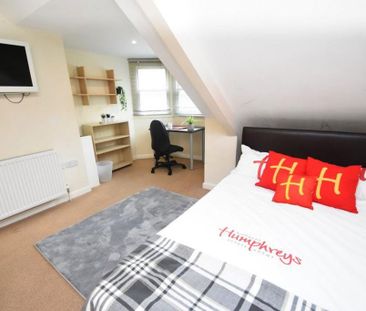5 bedroom flat to rent - Photo 1