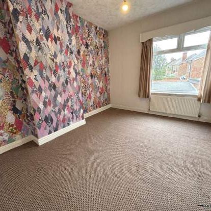 2 bedroom property to rent in Blackpool - Photo 1