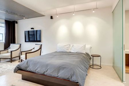 For Lease - 160 Bedford Road Unit# 307, Toronto, Ontario - Photo 2