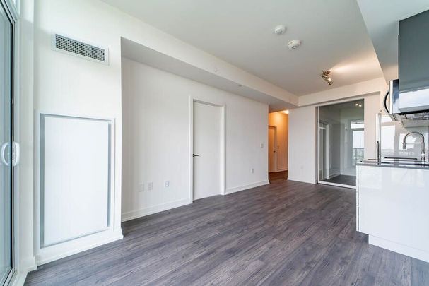 For Lease - 10 De Boers Drive Unit# 910, Toronto, Ontario - Photo 1