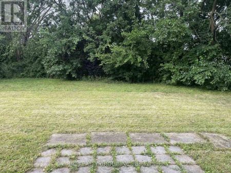 42 ARKONA DRIVE - Photo 5