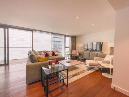 Chelsea Waterfront, Waterfront Drive, London, SW10 - Photo 2