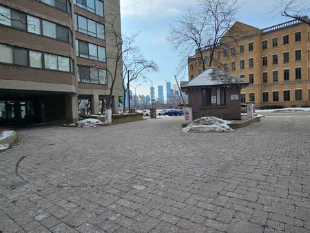 For Lease - 4235 Sherwoodtowne Boulevard Unit# 1808, Mississauga, Ontario - Photo 3