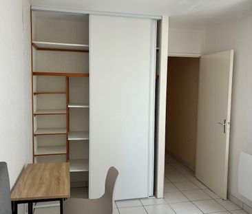 Location Appartement 2 pièces 57m² - Photo 4