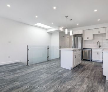 Semi-Detached Home For Lease | C8114294 - Photo 5