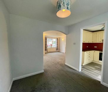 3 bedroom terraced house to rent - Photo 2