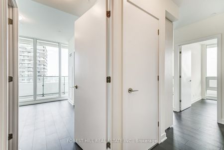 For Lease - 2221 Yonge Street Unit# 4502, Toronto, Ontario - Photo 4