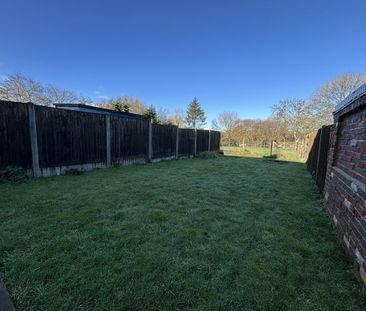 2 bedroom terraced house to rent - Photo 6