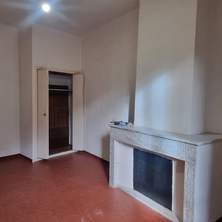 Location Appartement 1 pièce 29m² LAMBESC 13410 - Photo 1