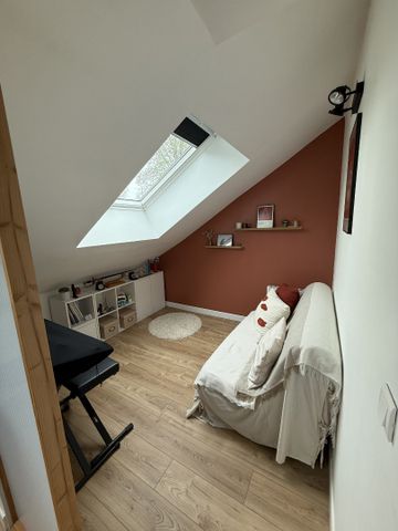 Location Appartement 2 pièces 64m² LOOS 59120 - Photo 2