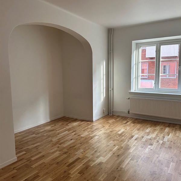 Rönnebergsgatan 9 - Photo 1