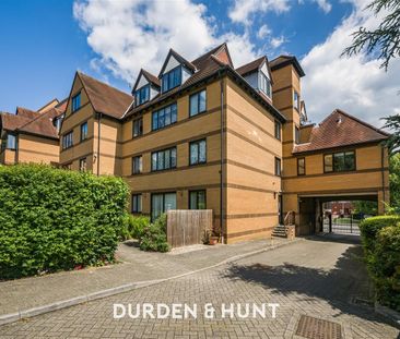High Road, South Woodford - Photo 5