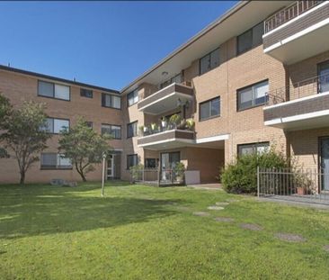 Ground Floor Single Bedroom Unit - Photo 1