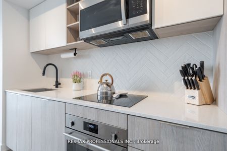 For Lease - 36 Zorra Street Unit# 305, Toronto, Ontario - Photo 3