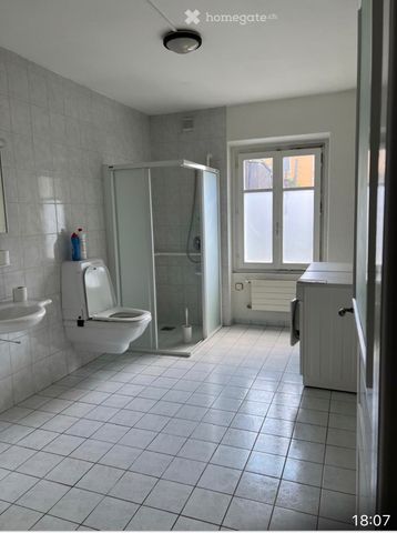 3,5 pièces de 104 m2 atypique avec grande terrasse - Photo 4