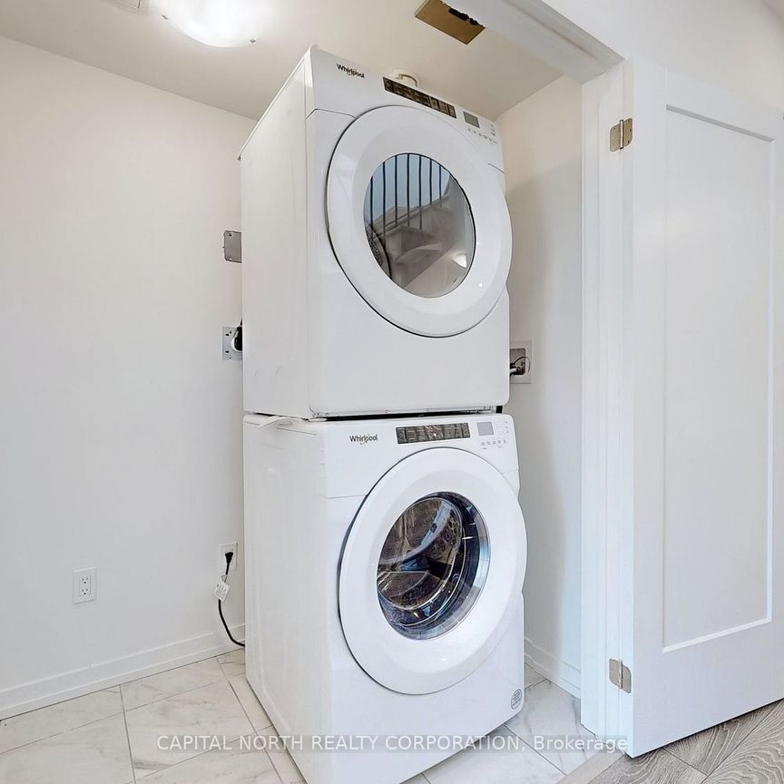 For Lease - 26 Lytham Green Circle Unit# 8, Newmarket, Ontario - Photo 1