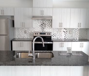 For Lease - 28 Brown Bear Street, Barrie, Ontario - Photo 6