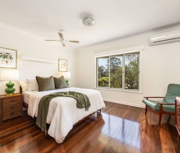 33 Trenton Street, Kenmore QLD 4069 - House For Rent | Domain - Photo 5