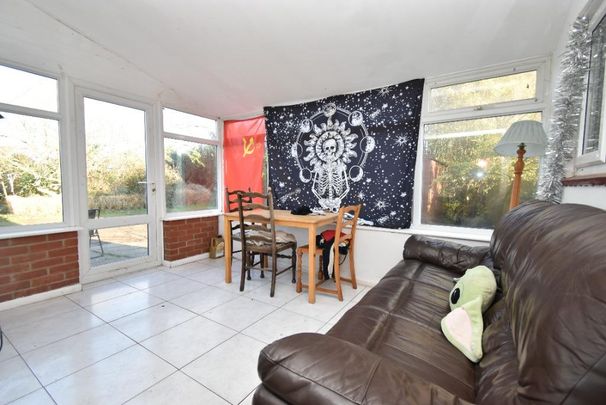 7 bedroom detached house to rent - Photo 1