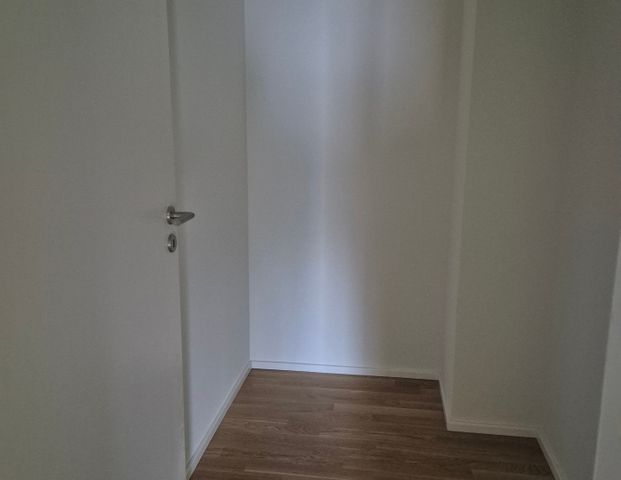 Finden Sie Ihr HOME ! Werde somit ein Teil im hochmodernen Neubau Hochpunkt H ! (S28) - Photo 1