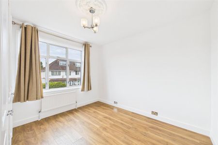 3 bedroom semi-detached house to rent - Photo 4