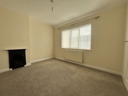 Charnwood Avenue, Leicester, Whetstone - Photo 3