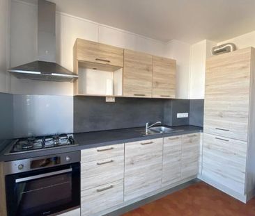 Location Appartement 3 pièces 78m² ST BRIEUC 22000 - Photo 2