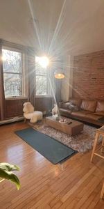 One bedroom loft in Gastown - Photo 4