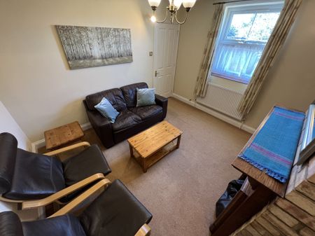 4 bed house to rent in Elmstead Road - Photo 2