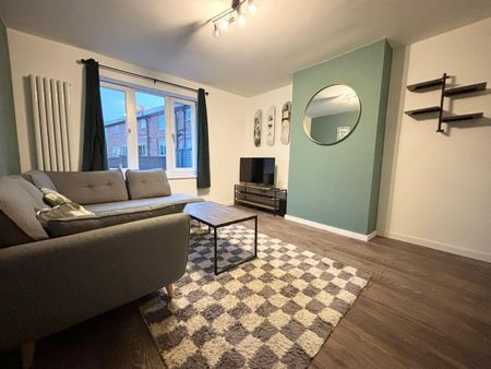 3 bedroom House To Let - Photo 2