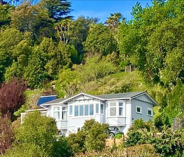 DOUBLE GLAZED HOME WITH OCEAN VIEWS - Photo 3