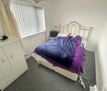 Talbot Close - Photo 3