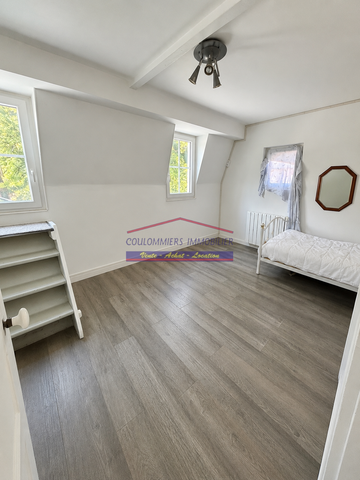 Location Maison 6 pièces 130m² VILLENEUVE SUR BELLOT 77510 - Photo 5