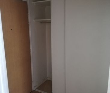 Location Appartement 2 pièces 42m² - Photo 2