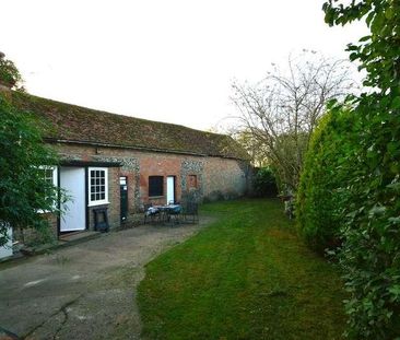 Bovingdon Road, Braintree, CM7 - Photo 5