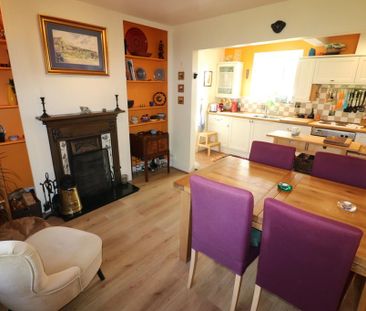 4 bedroom semi-detached house to rent - Photo 5
